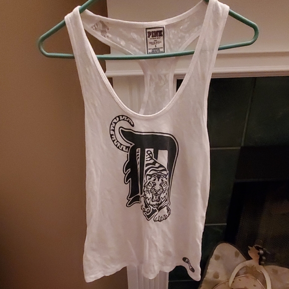 PINK Victoria's Secret Tops - Pink Victoria's Secret Detroit Tigers tank